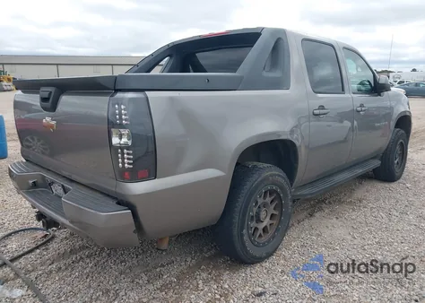 2008 Chevrolet Avalanche 1500 Lt z USA, uszkodzony, nr VIN 3GNFK12388G201192